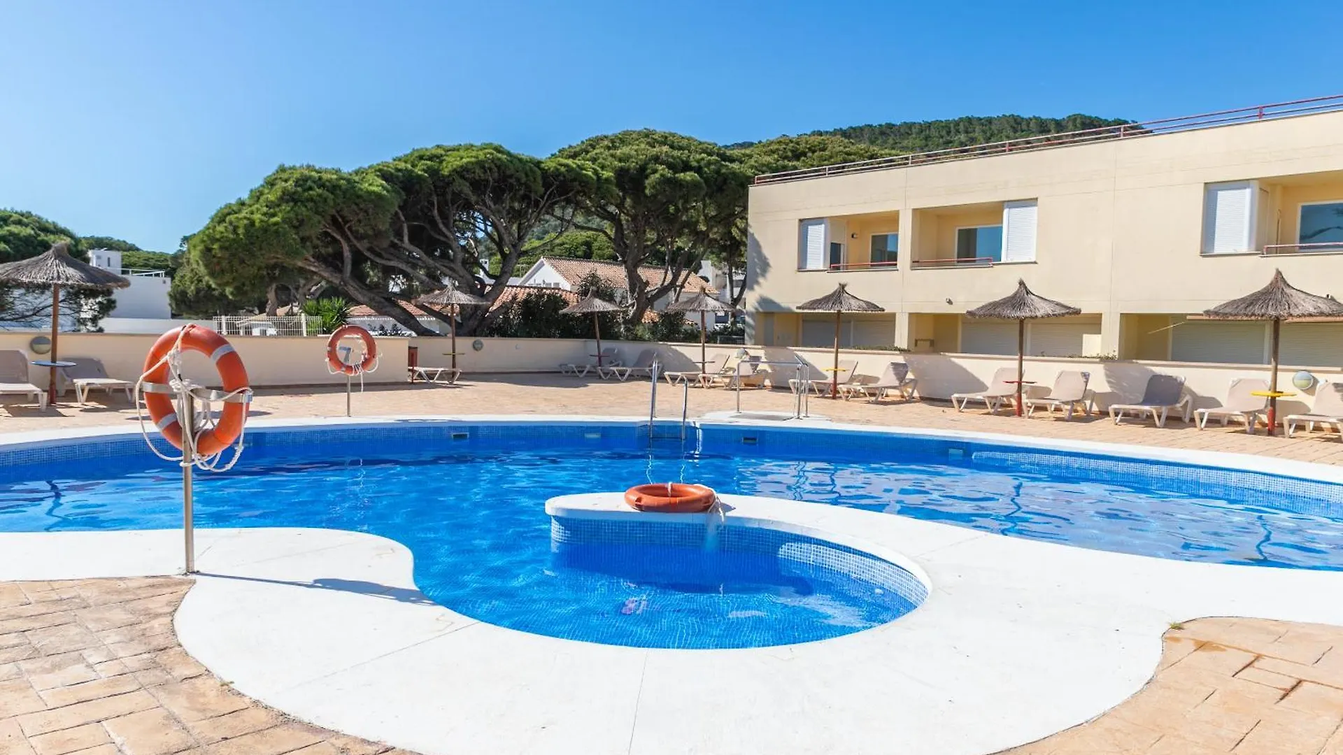 Adosado Nuevo Con Piscina, Playa, Garaje Y Jardin Los Canos De Meca