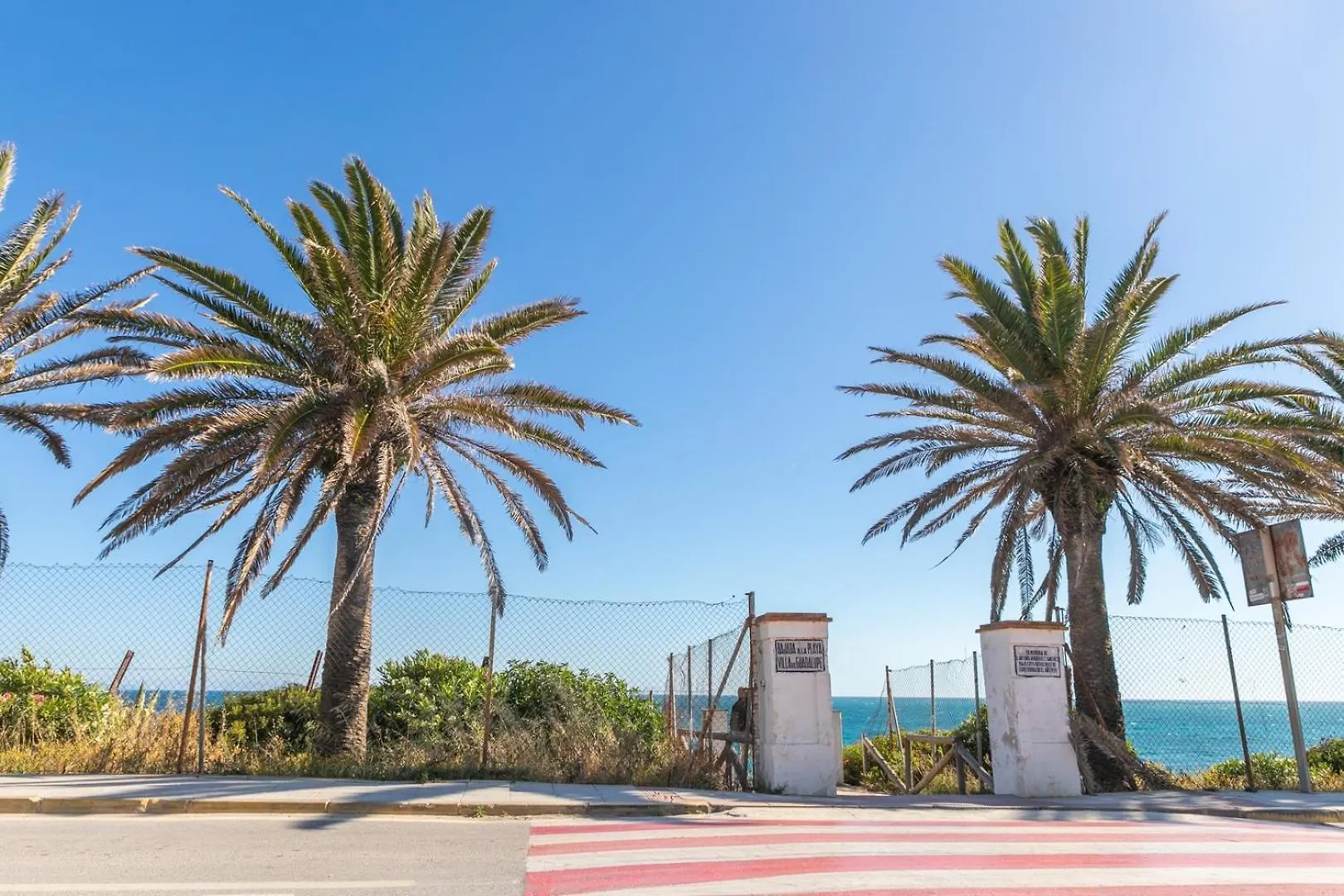 Adosado Nuevo Con Piscina, Playa, Garaje Y Jardin 公寓